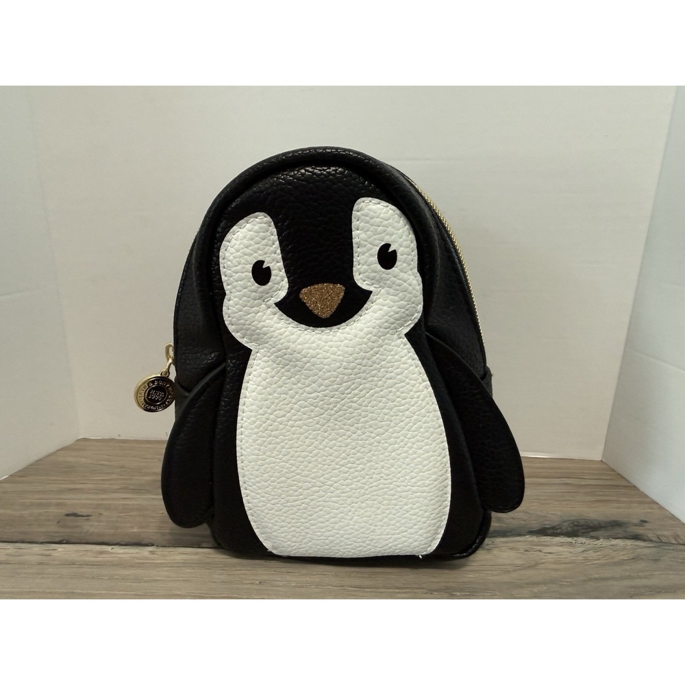 Bath & Body Works‎ Penguin Makeup Bag Black and White